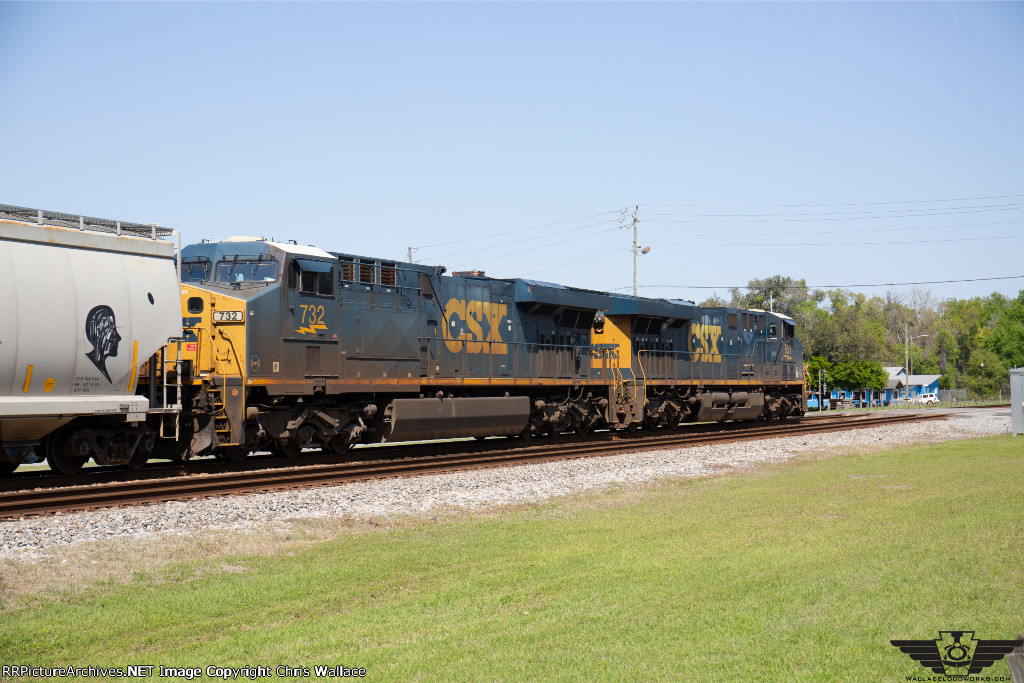 CSX 732